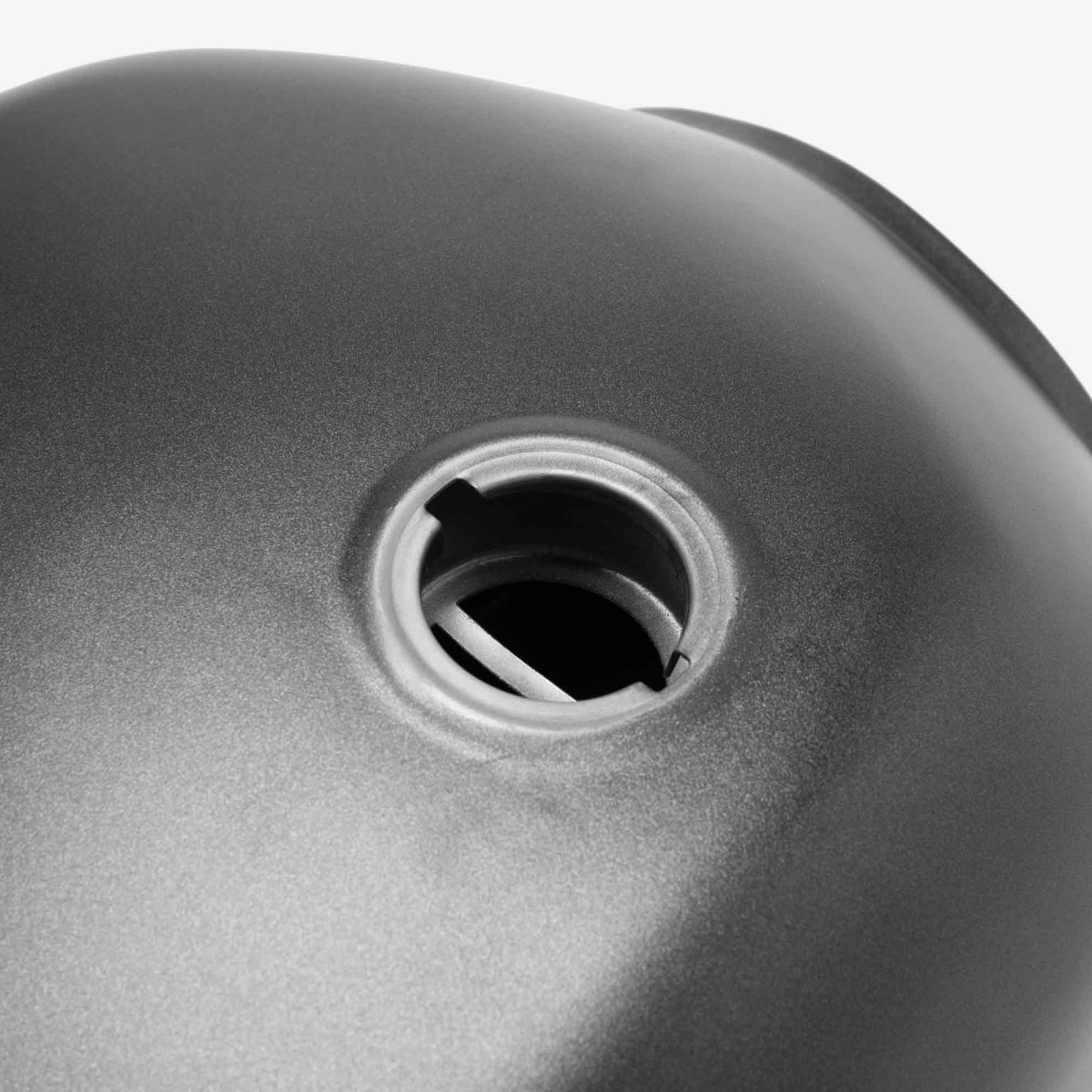 Fuel Tank Dark Grey for LJ125-9A-E5 Petrol Metal Street Motorcycle Painted 12 L - Photo 2